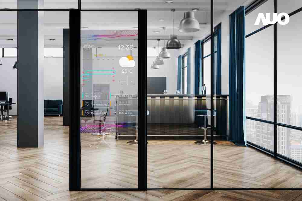 60吋Micro LED透明窗屏显示器，，可依需求调整并延伸应用于不同场域，，包括汽车侧窗或家庭玄关、、、智慧橱窗、、商业展示等面向，，，提供丰富的信息娱乐内容